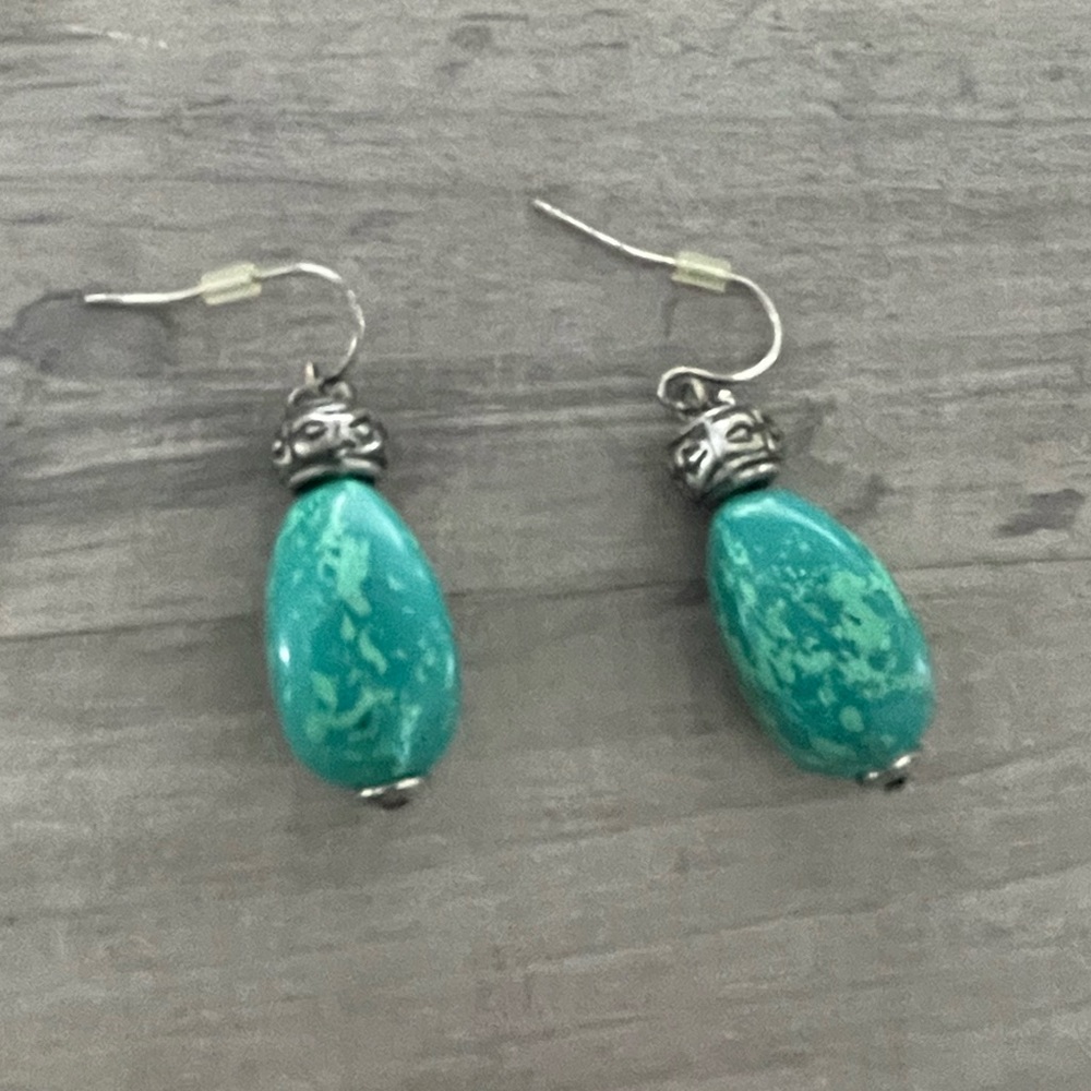 Turquoise drop bead earrings